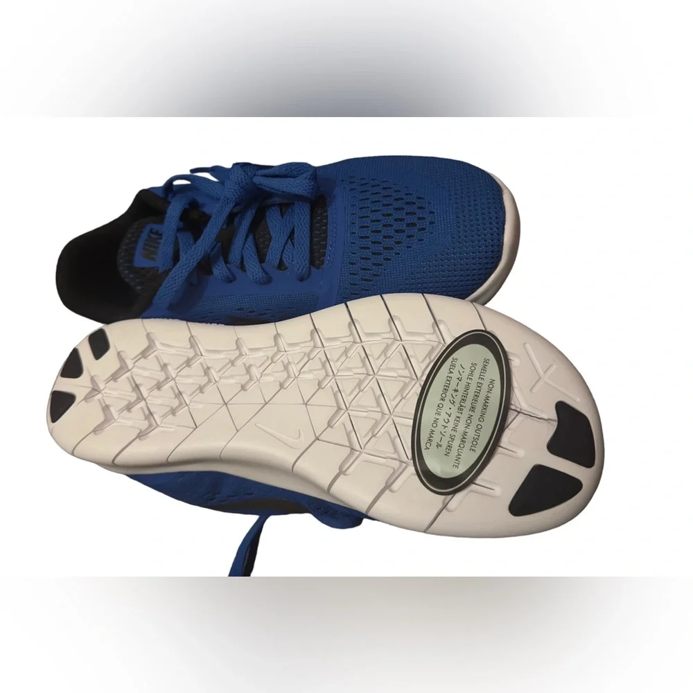 NIKE YOUTH FREE RUNNING BLUE WHITE BOYS SHOES SIZE 3Y - Picture 4 of 7